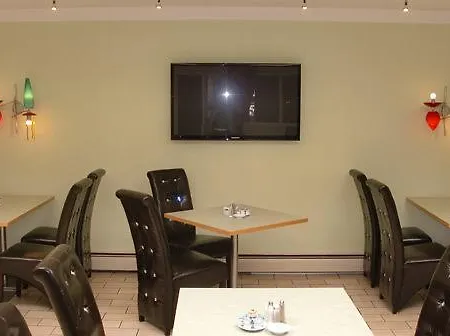 Hotel Terminus 3*