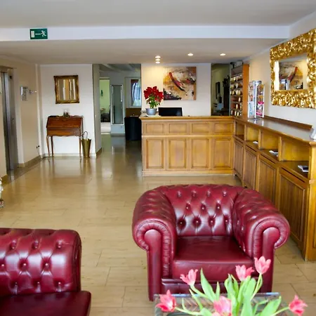 Hotel Terminus 3*